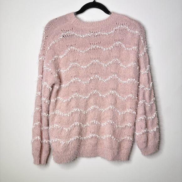 Heartloom Pink Fuzzy Sweater Crewneck Pullover - Picture 2 of 4